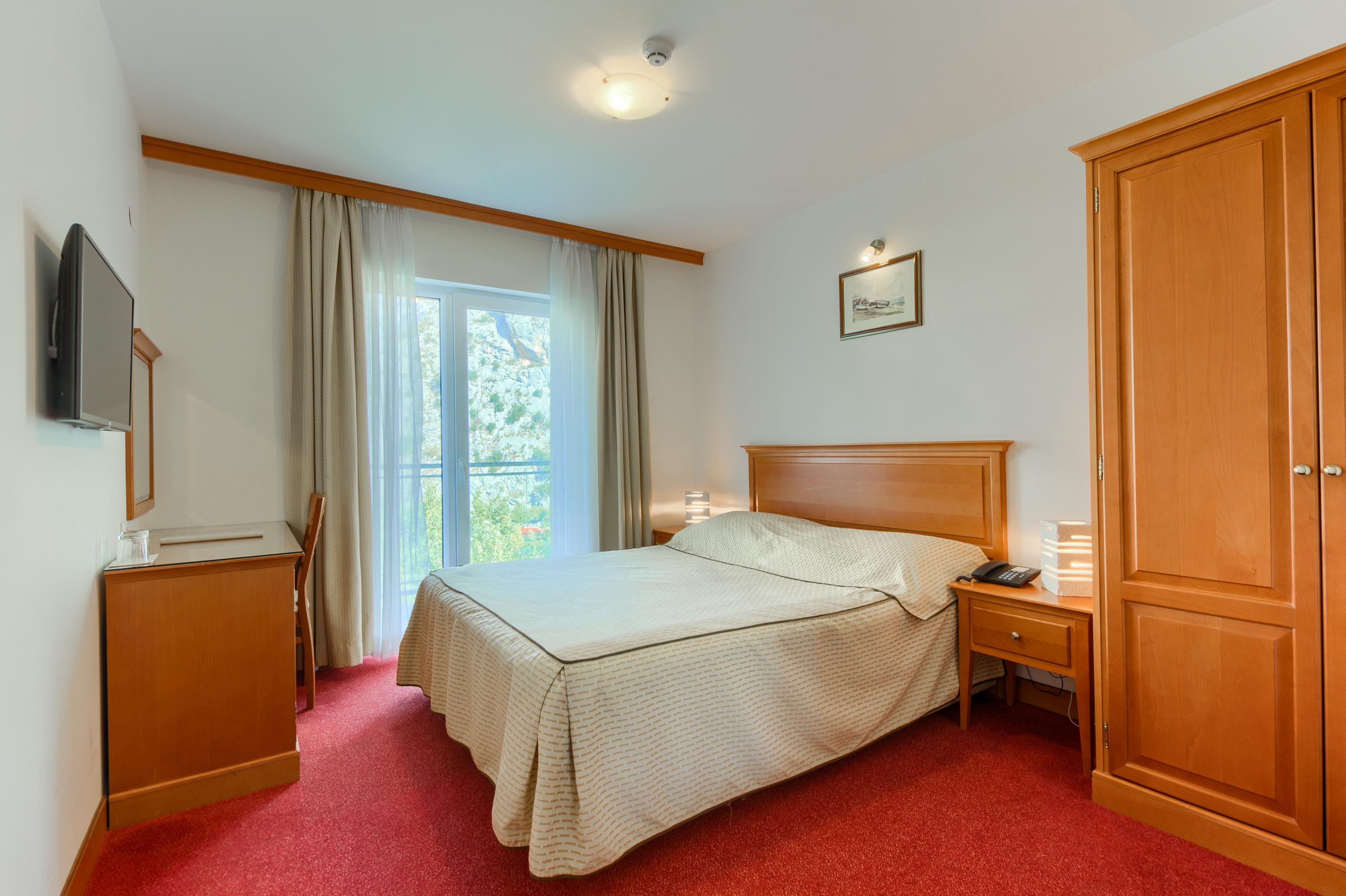 Hotel Villa Dvor (Adults Only) โอมิช ภายนอก รูปภาพ