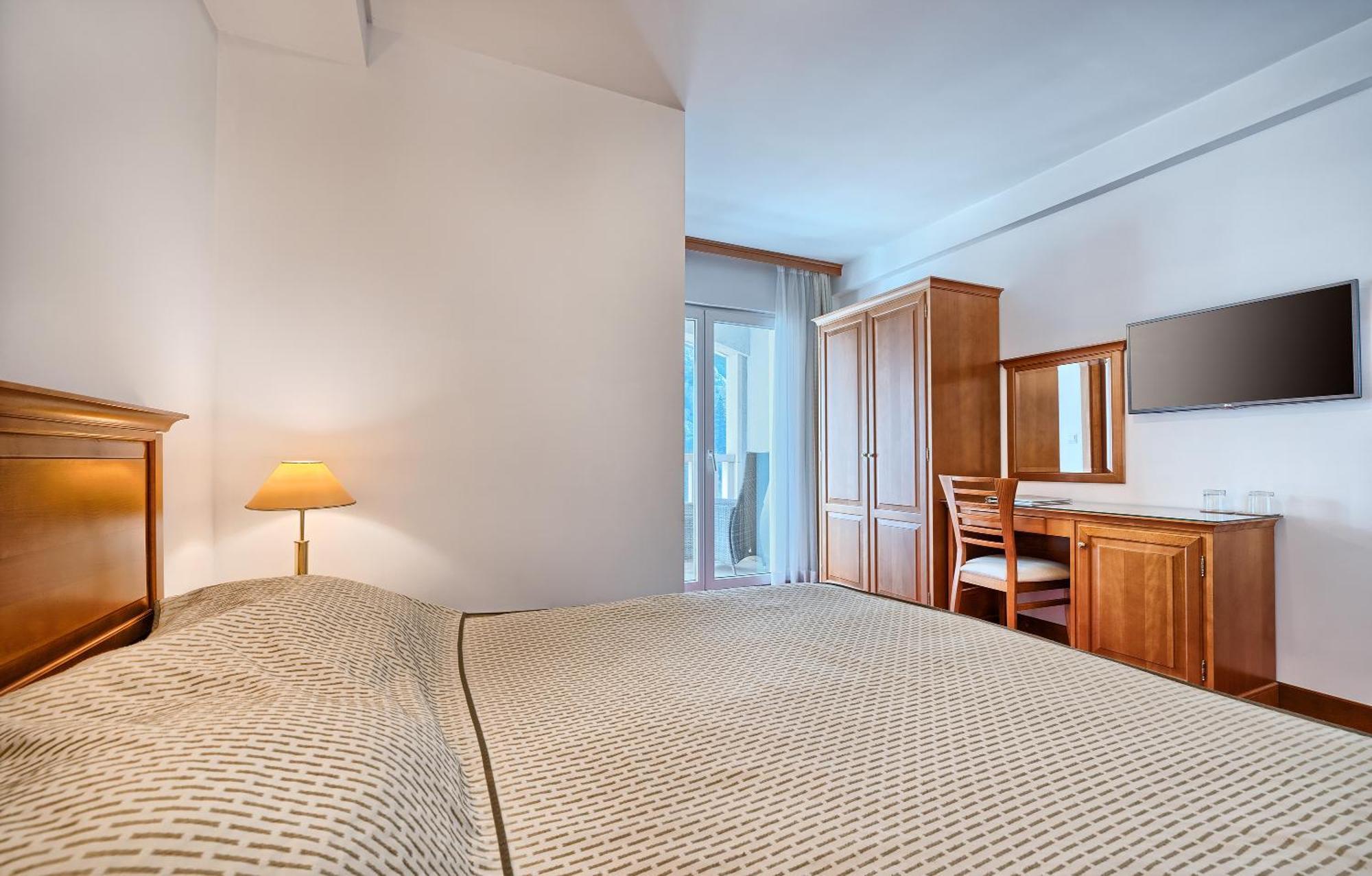 Hotel Villa Dvor (Adults Only) โอมิช ห้อง รูปภาพ